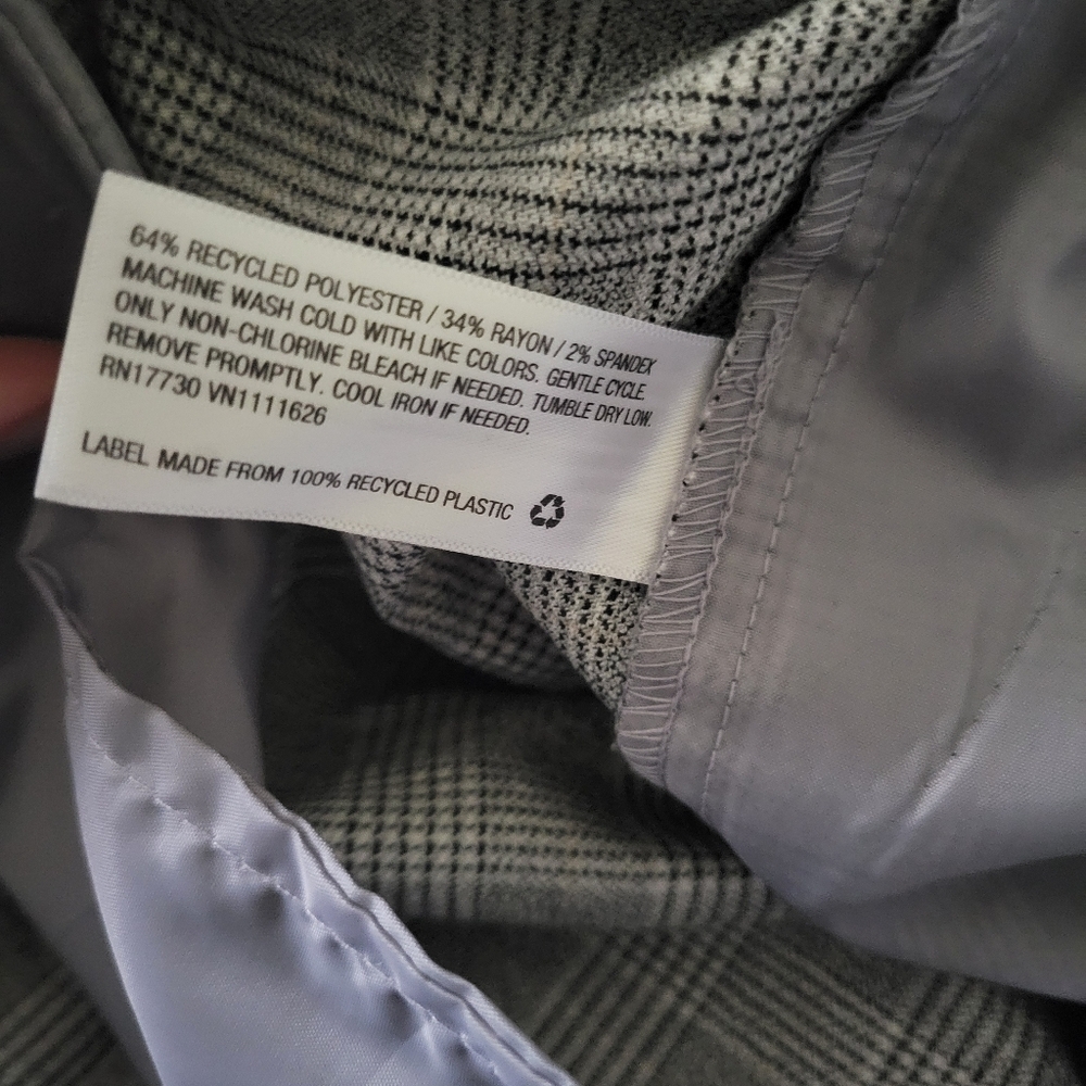 A New Day Women's Gray Plaid Pleated Belted Office Dress Pants Plus Size 18 NWT - Picture 10 of 11